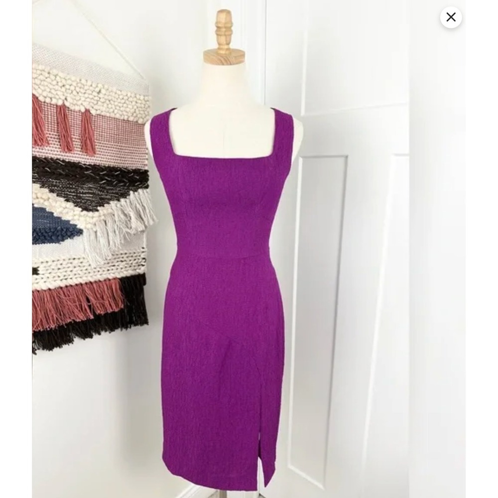 Black Halo Square Neckline Textured Sheath Dress with Slit Women's size 8